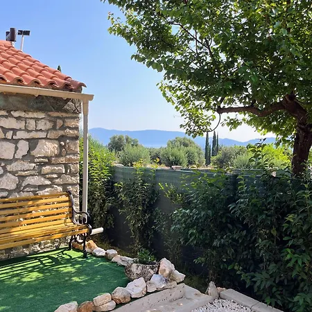Villa Nikos *